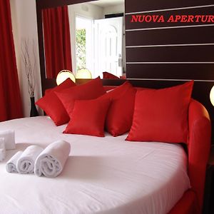 Hotel Paradise Airport